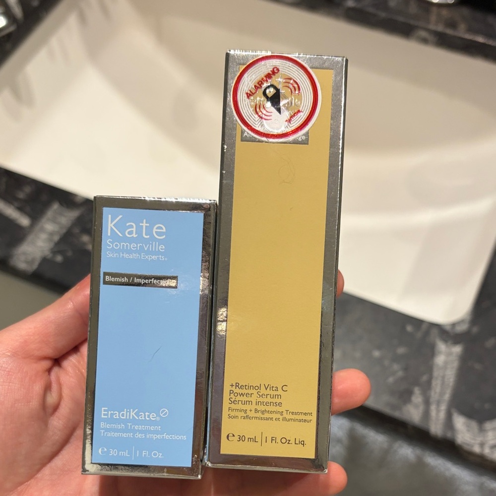 Kate Somerville Retinol Vita C Power Serum Firming + Brightening Treatment - Picture 1 of 4